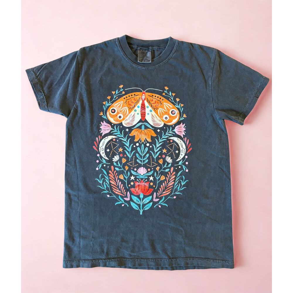 Comfort Colors Women’s Small Graphic Tee Butterfly Floral Celestial Black